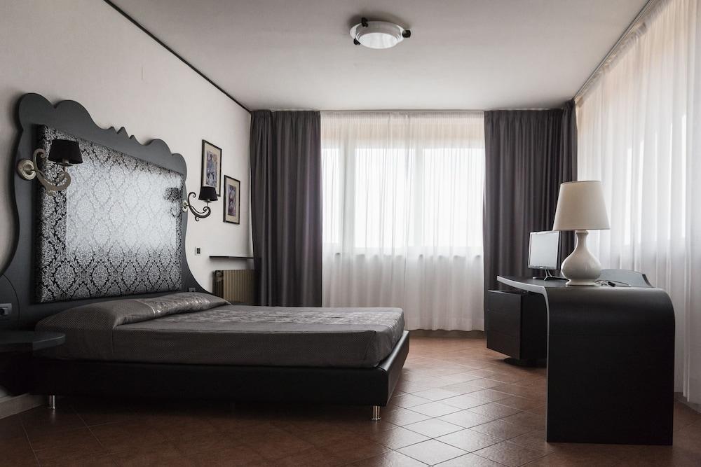 Park Hotel Residence Orbetello Luaran gambar